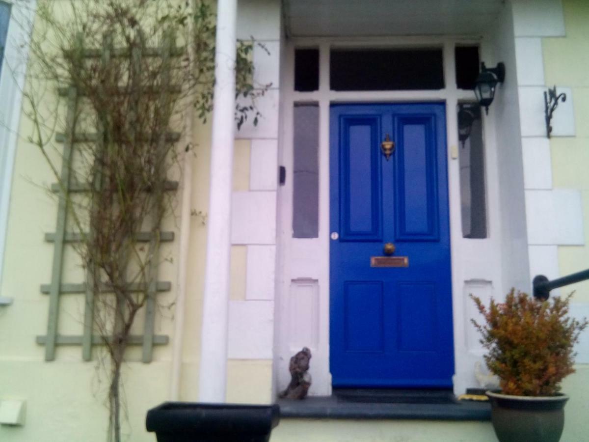 Y Garreg Wen Bed and Breakfast Llanybyther Exterior foto